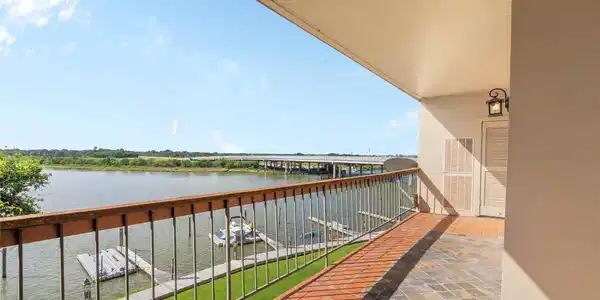 18809 Egret Bay Boulevard