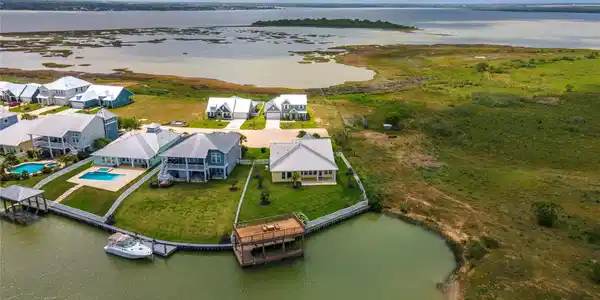 5321 Allen Cay Drives