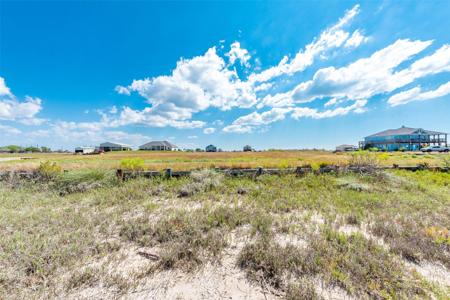 195 E Turtle Bay Cove Drive