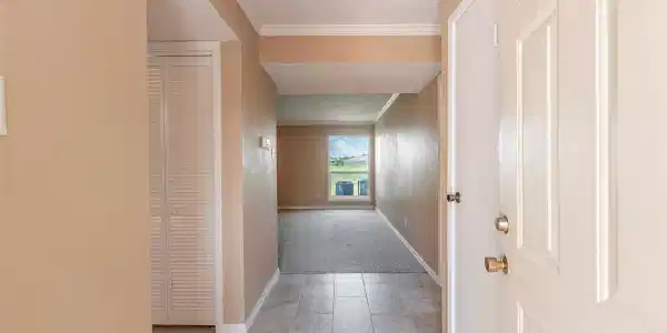 7600 Emmett F Lowry Expressway