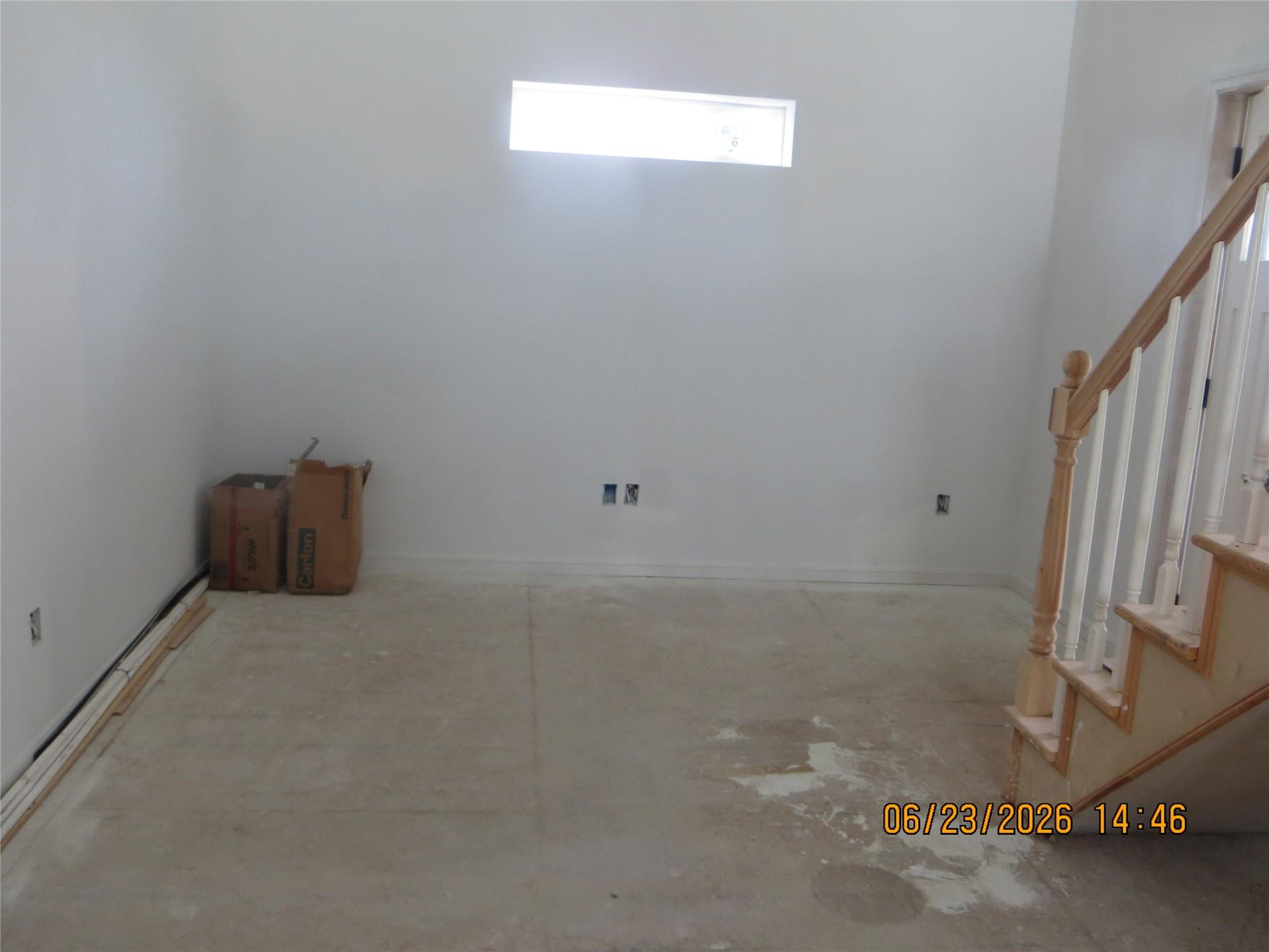 Image 2: Living Room.