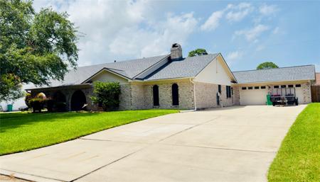 4804 Country Club View