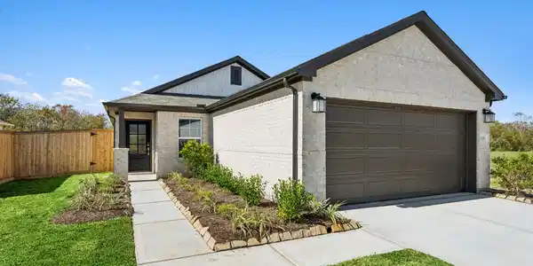 1118 Radiant Avenue