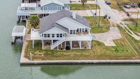 3601 N Tidewater Drive N