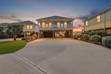 263 Bay Oaks Drive