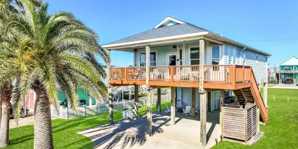4211 Mason Drive