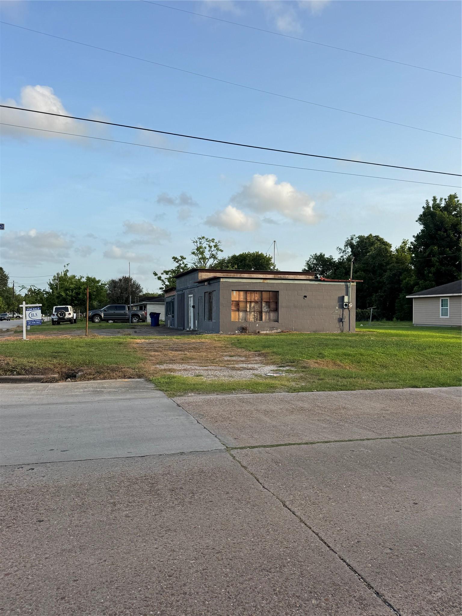 Image 4