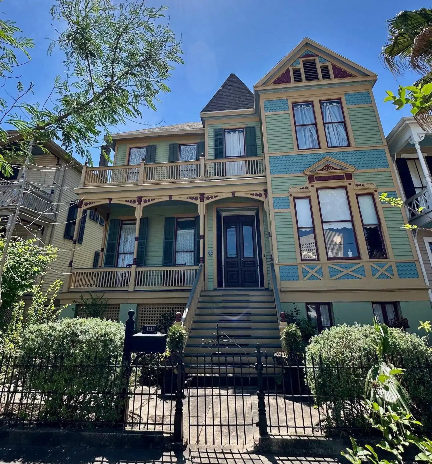 Image 1