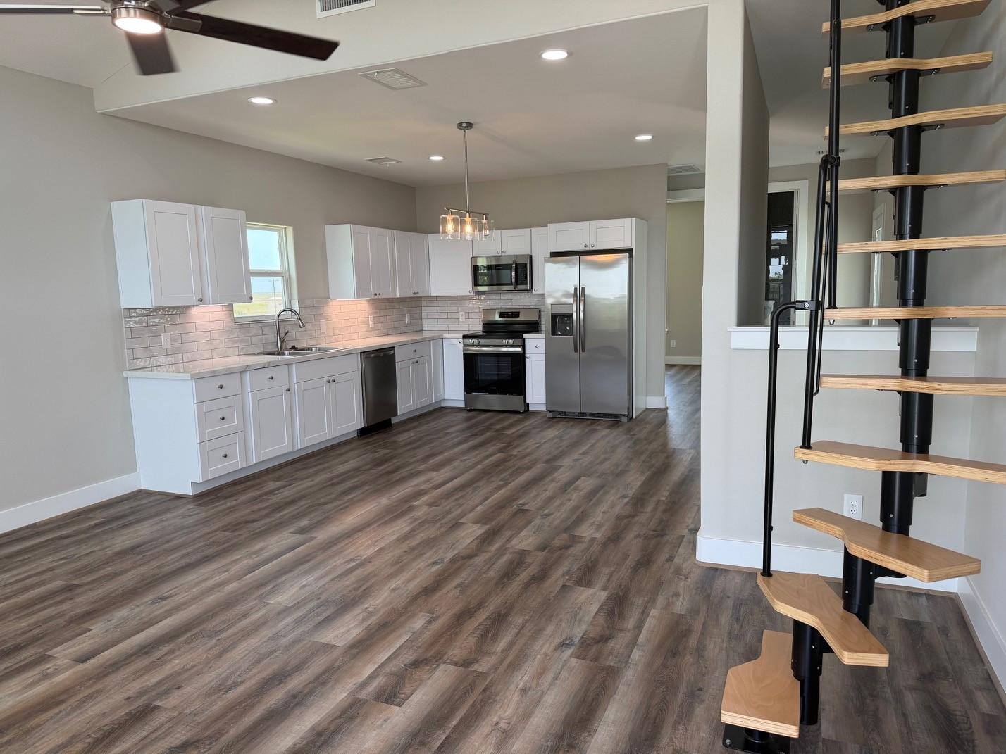 Image 2: This is the Main floor which is the 2nd Floor