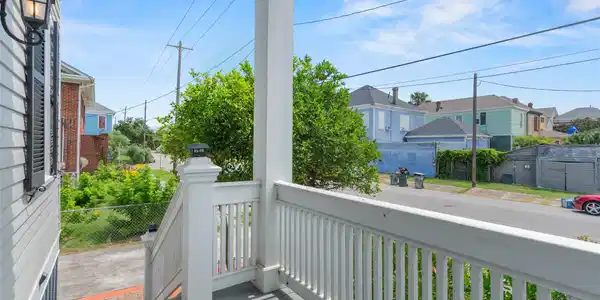 Image 3: Front Porch