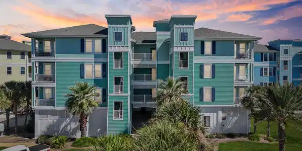 4121 Pointe West Drive
