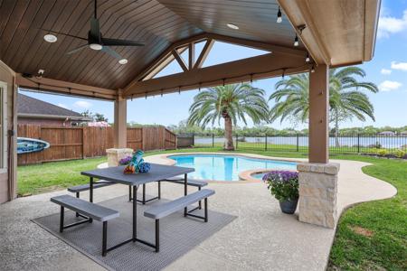 3288 Gladewater Lane