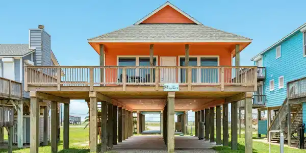 4820 Bluewater