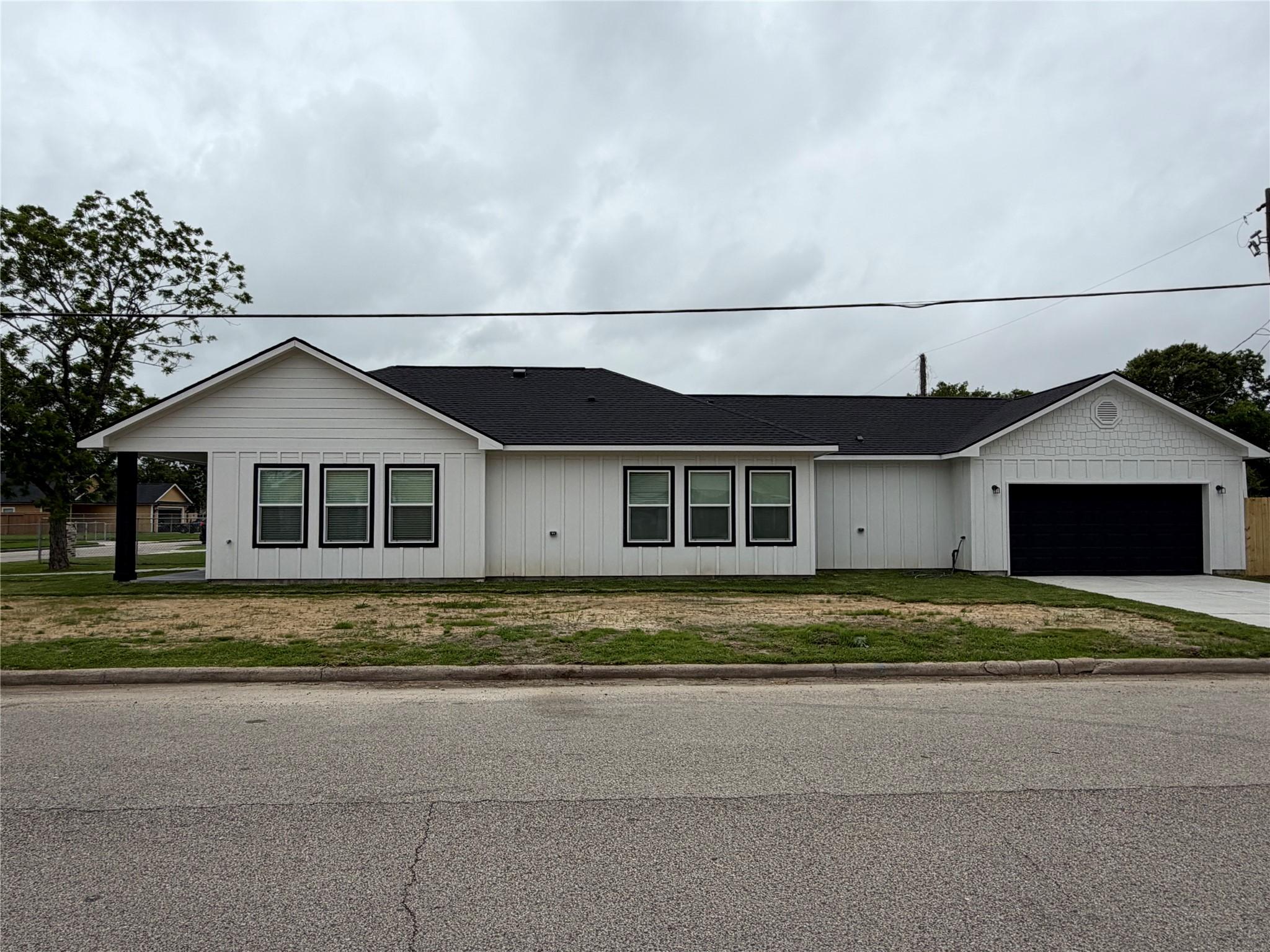 Image 2: Side of Home