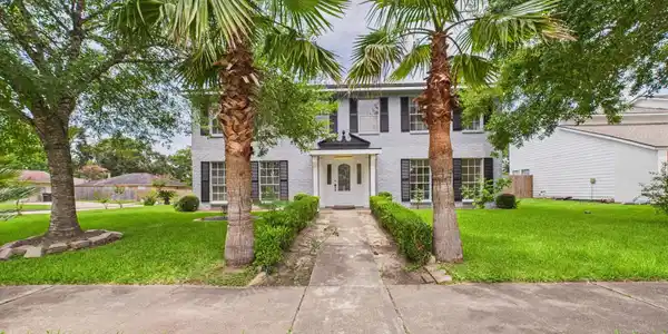 459 Woodrail Drive