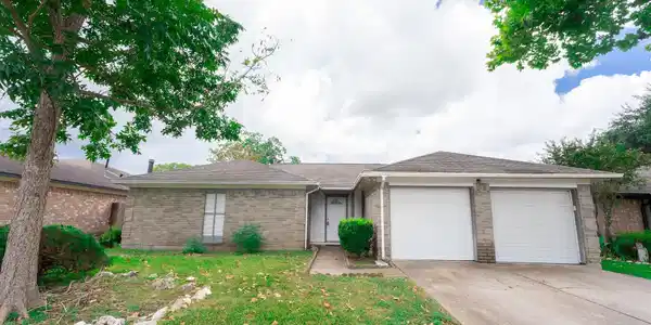 423 Capehill Drive