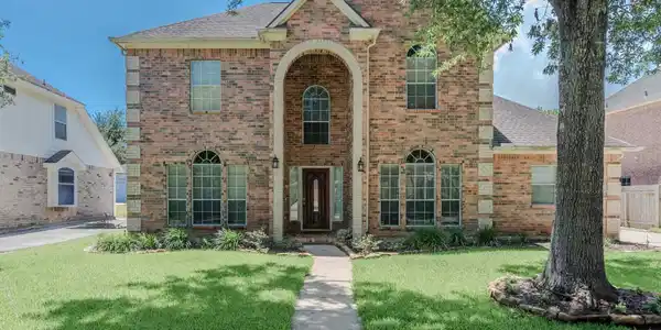 2430 Lakeside Drive