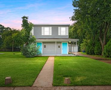 1117 & 1119 1st Ave N
