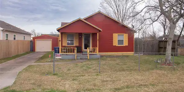 138 S Pecan Drive
