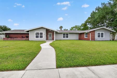 3 20th Avenue N
