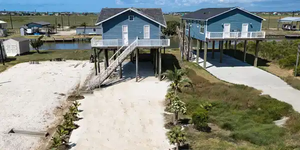 Image 3: House in photo is for visual purpoes only