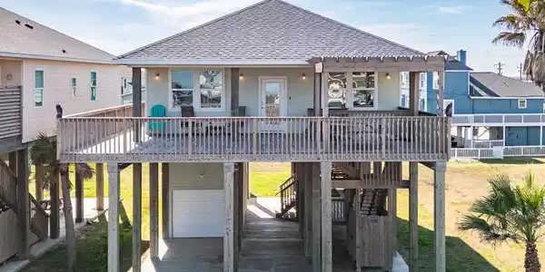 13111 Buccaneer Parkway