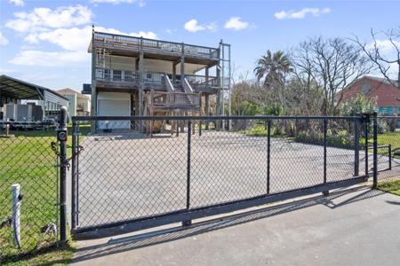 948 Kahla Drive