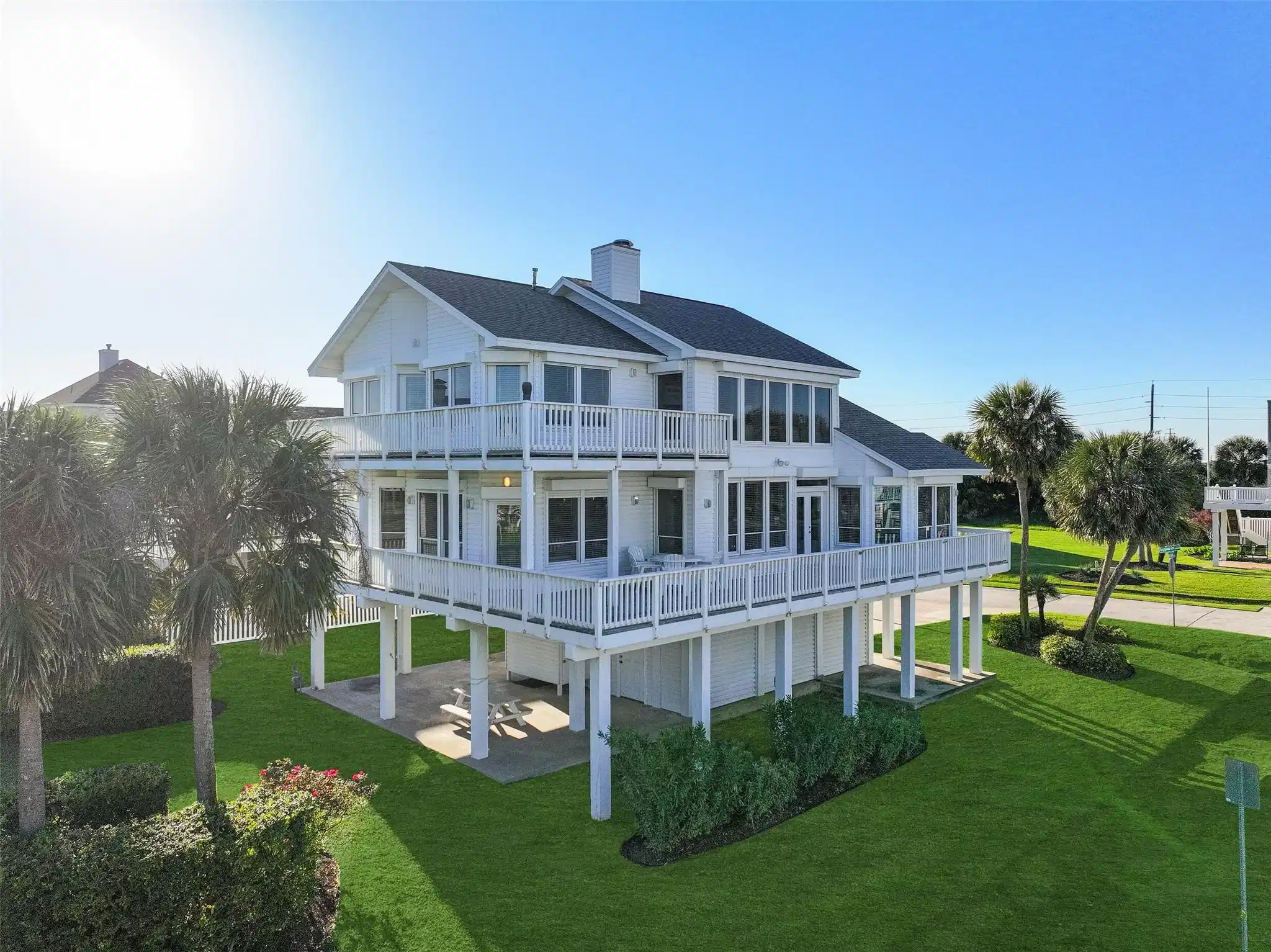 Image 1: Welcome to 14407 Spyglass Circle!