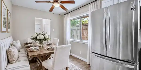 Image 3: A sunny breakfast spot with room for everyday meal