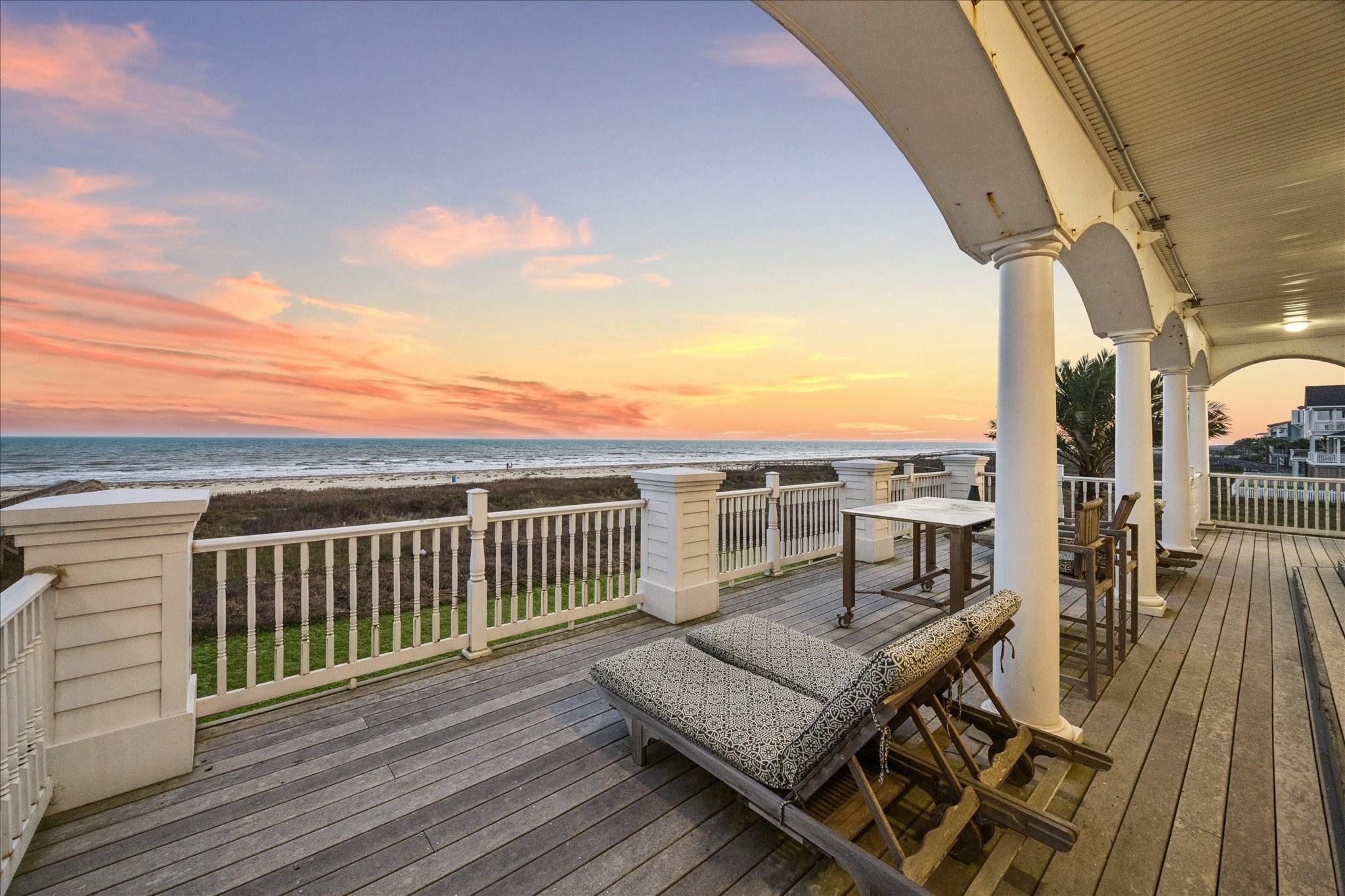 Image 3: From the main level, enjoy sweeping Gulf views and