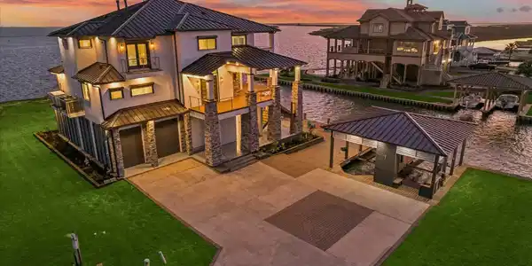 1 Water Key