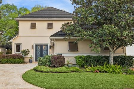 2623 Rose Hill Drive