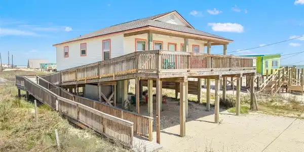 114 Coral Court