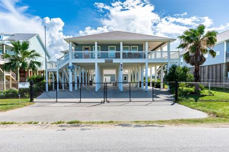 876 Kahla Drive
