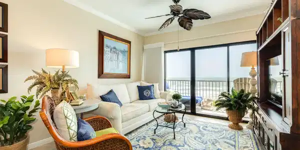 7700 Seawall Boulevard