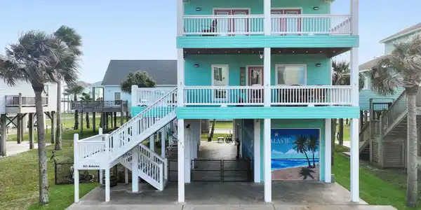 931 Bahama Drive