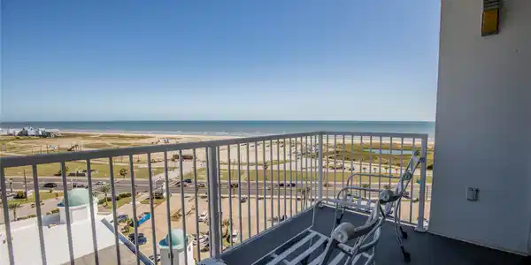 500 Seawall Boulevard