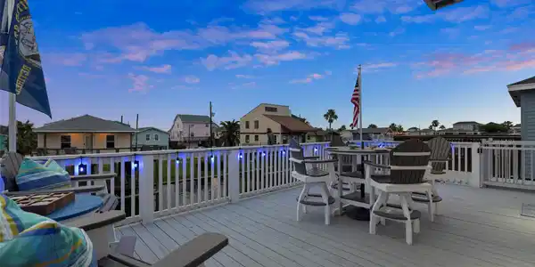 Image 4: Twilight Balcony