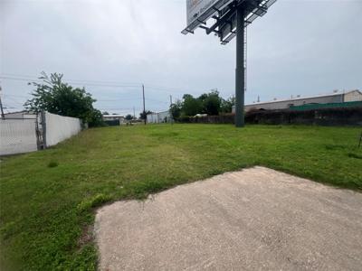 406 Highway 146 N