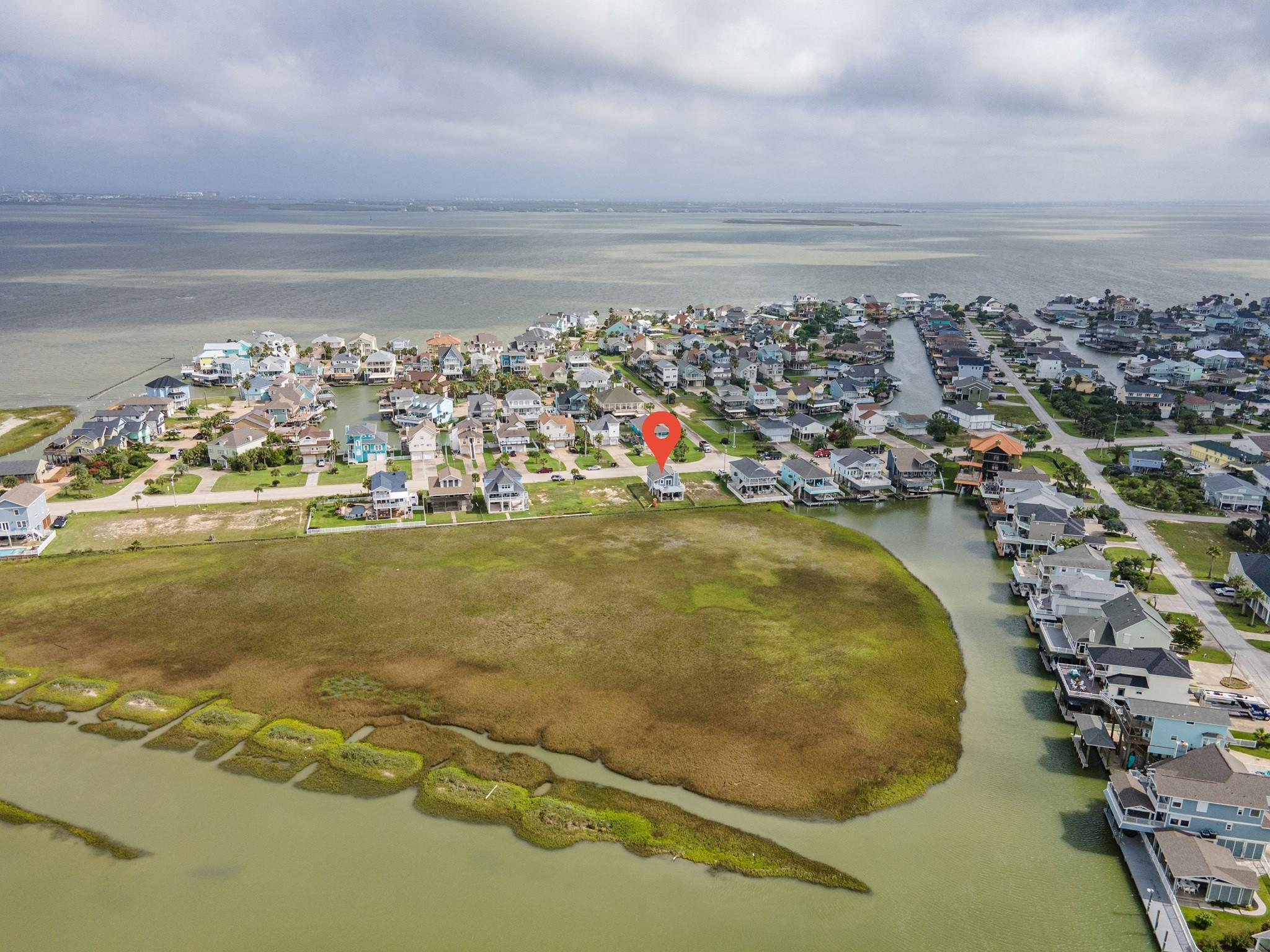 Image 3: Aerial perspective showcasing the home&rsquo;s proximity