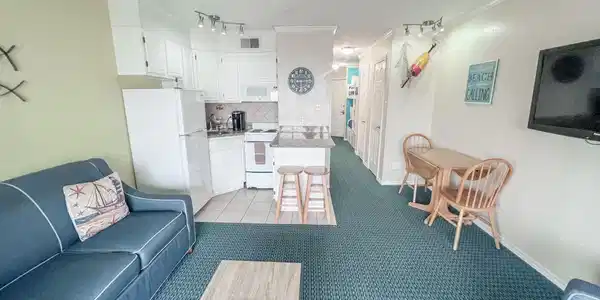 6102 Seawall Boulevard