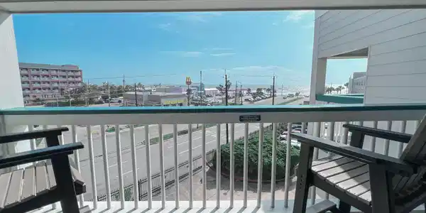 6102 Seawall Boulevard