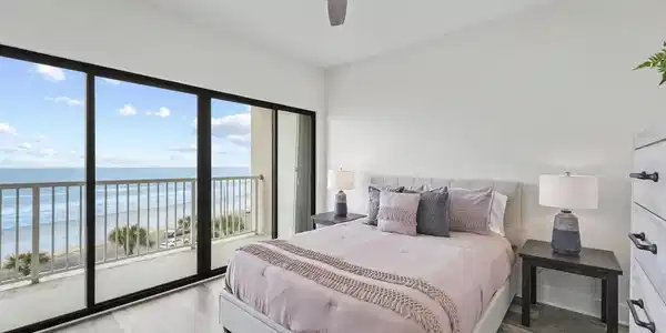 7700 Seawall Boulevard