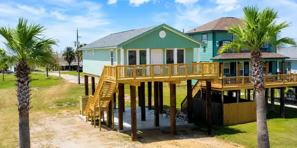 314 Surf Dr