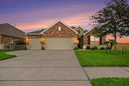 902 White Willow Drive