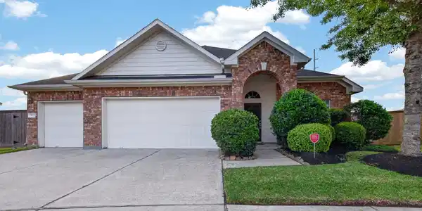 873 Grassy Knoll Trail