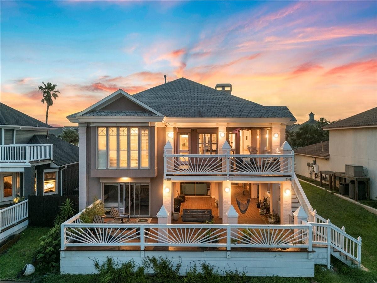 Image 2: VIEW OF OVER 1,500 SQ FT OF OUTDOOR WATERFRONT ENT
