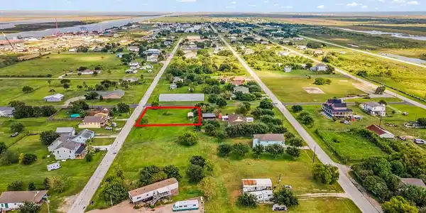 Lot 13 Overton Avenue and 9th Street
