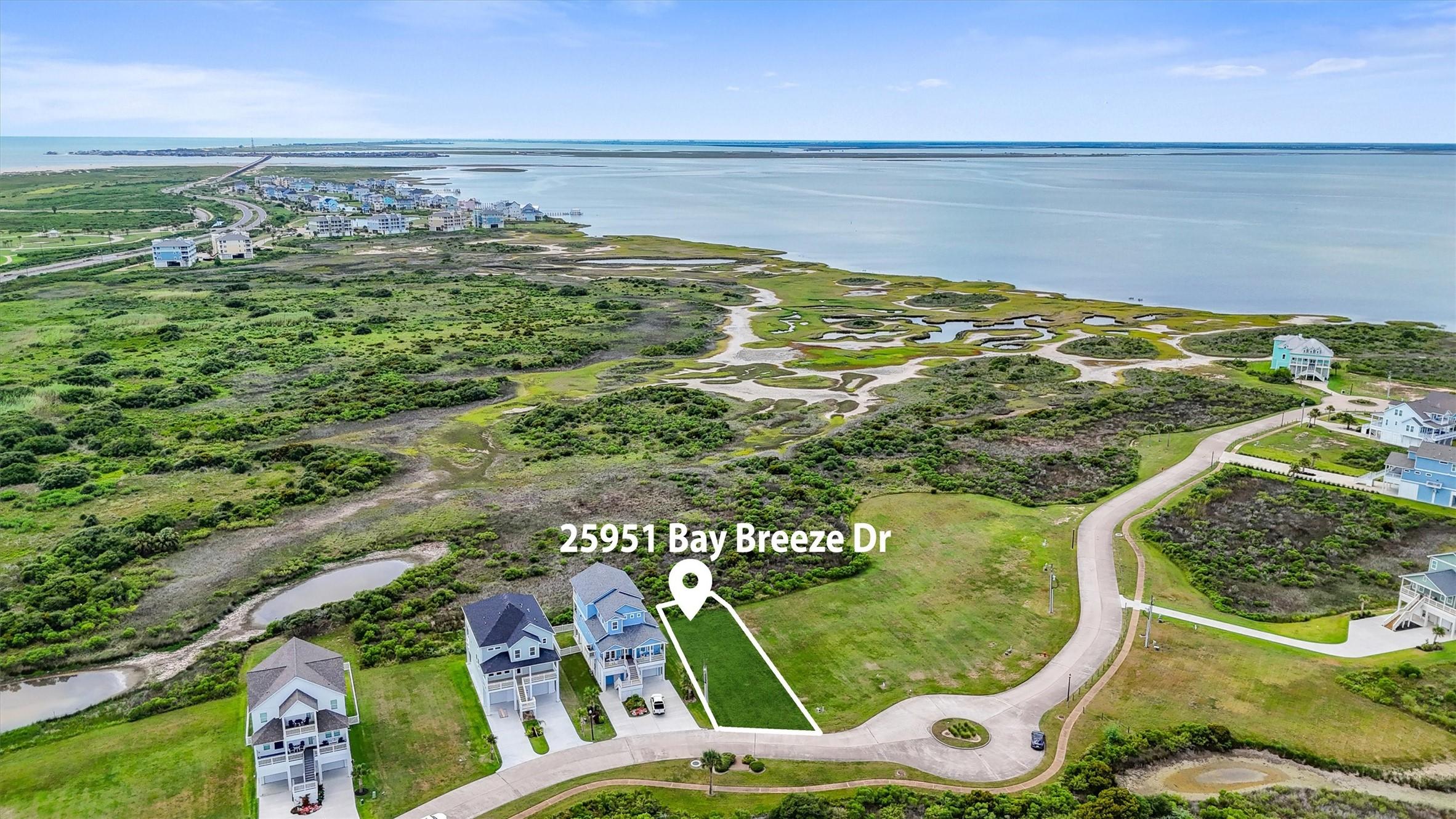 Image 2: This Pointe West lot offers an
incredible opportu