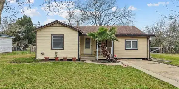 909 Tarpey Road